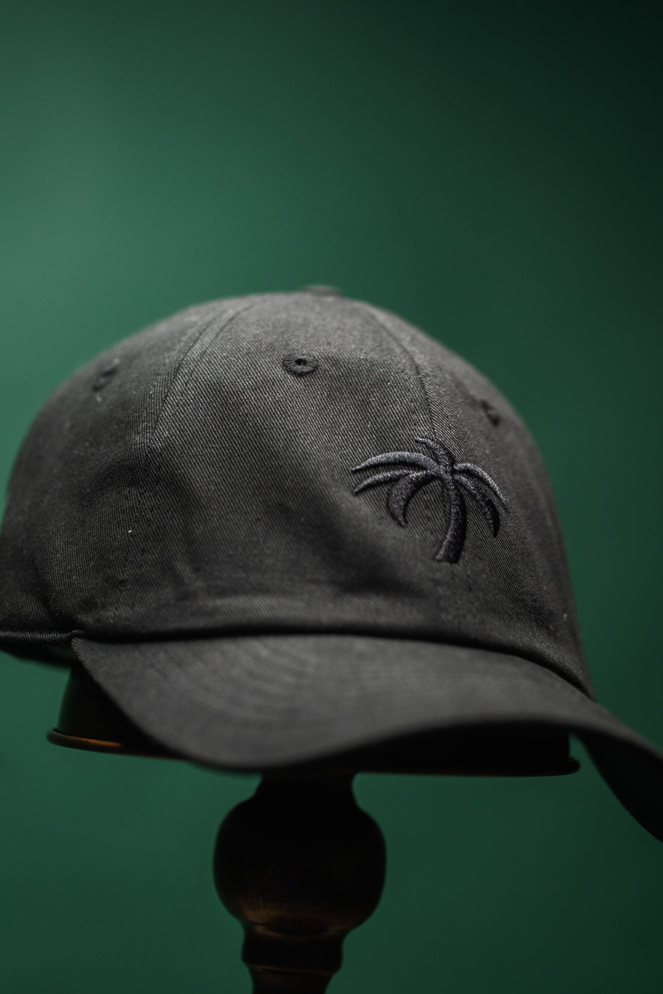 Noob-Saibot/ Black